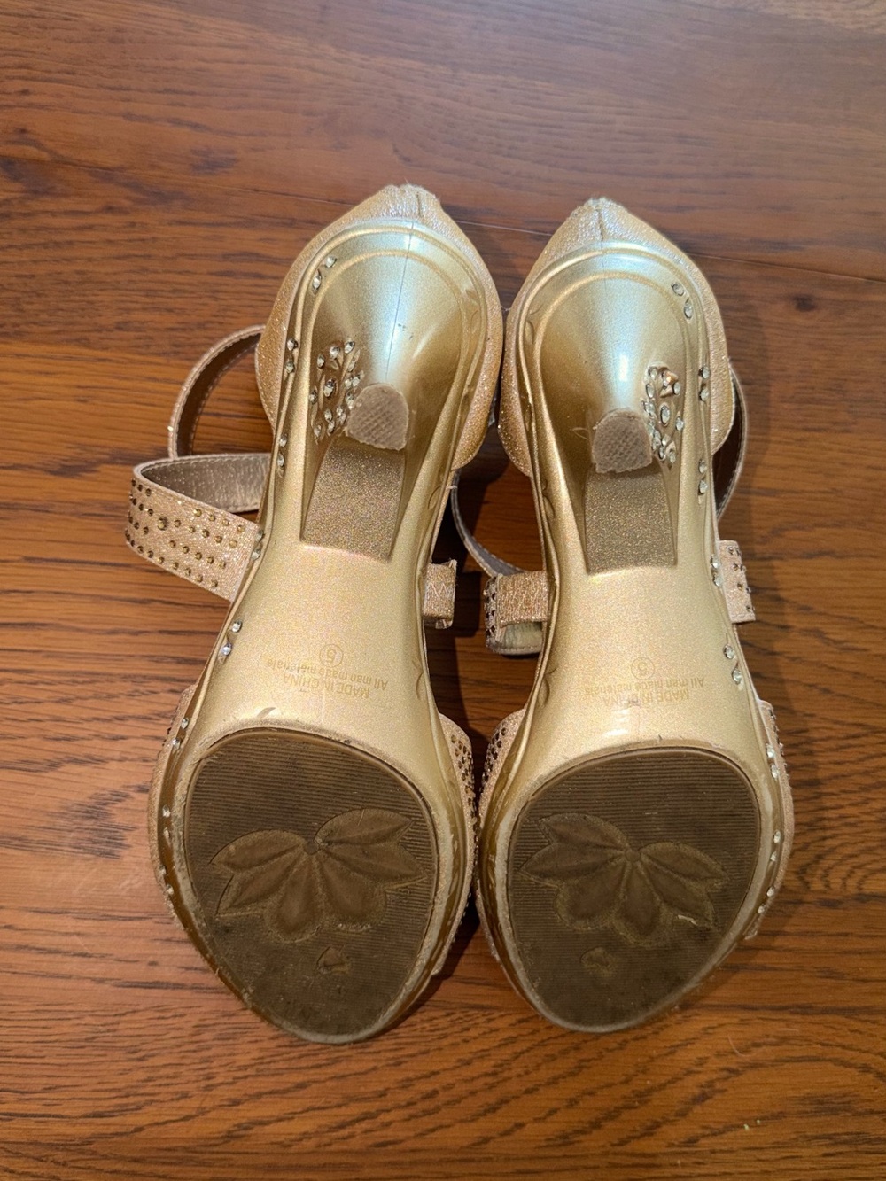 Womens size 5 Gold Strappy Embellished Dress Sandals - Picture 11 of 14